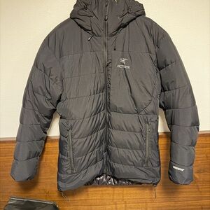 Arc’teryx Ceres SV Parka